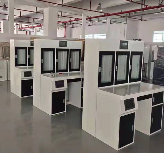 河南檔案系統(tǒng)訂購?fù)鳈n案凈化整理臺一批，已投入使用